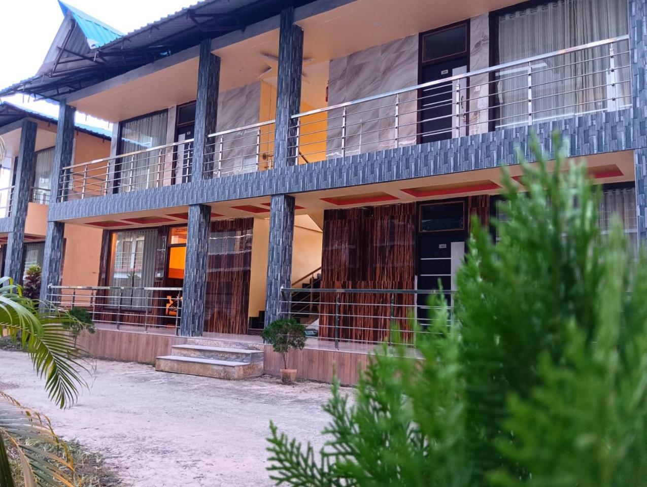Royal Villa Beach Resort Govind Nagar Εξωτερικό φωτογραφία